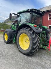 John Deere 6155R hjul traktor