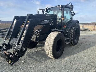 Valtra G135 hjul traktor